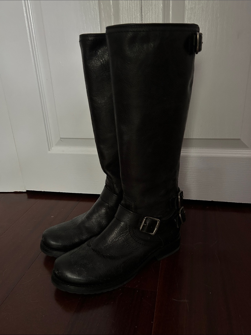 | Frye | Veronica Back Zip Boots